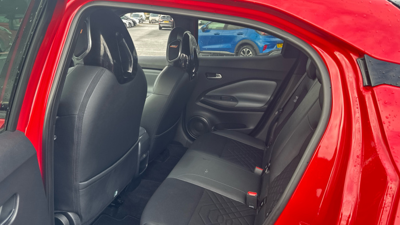 Nissan Juke 1.0 DiG-T Tekna 5dr DCT Petrol Hatchback